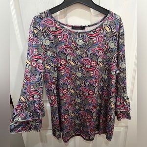 Nuggles shirt size L